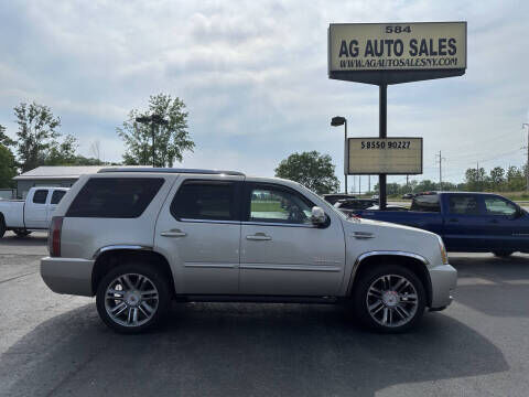 2013 CADILLAC Escalade