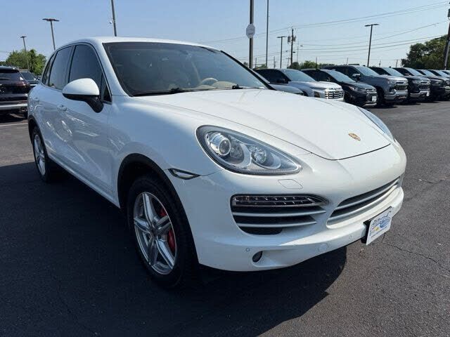 2014 PORSCHE Cayenne