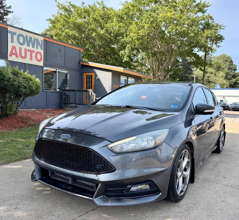 2017 FORD Focus
