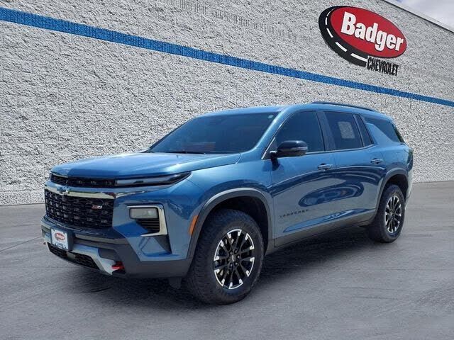 2025 CHEVROLET Traverse