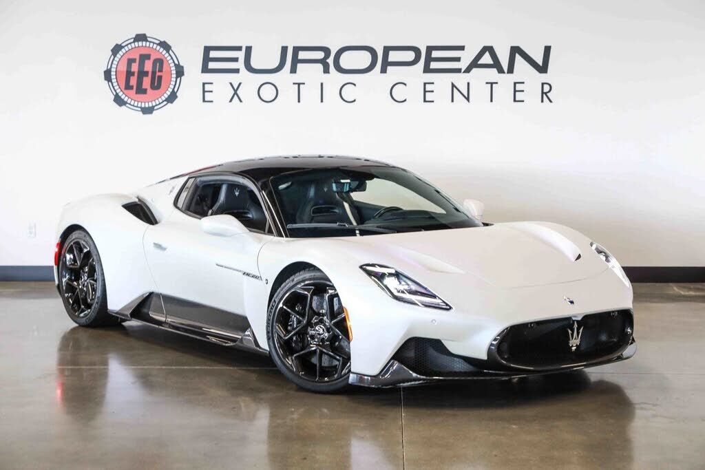 2022 MASERATI MC20