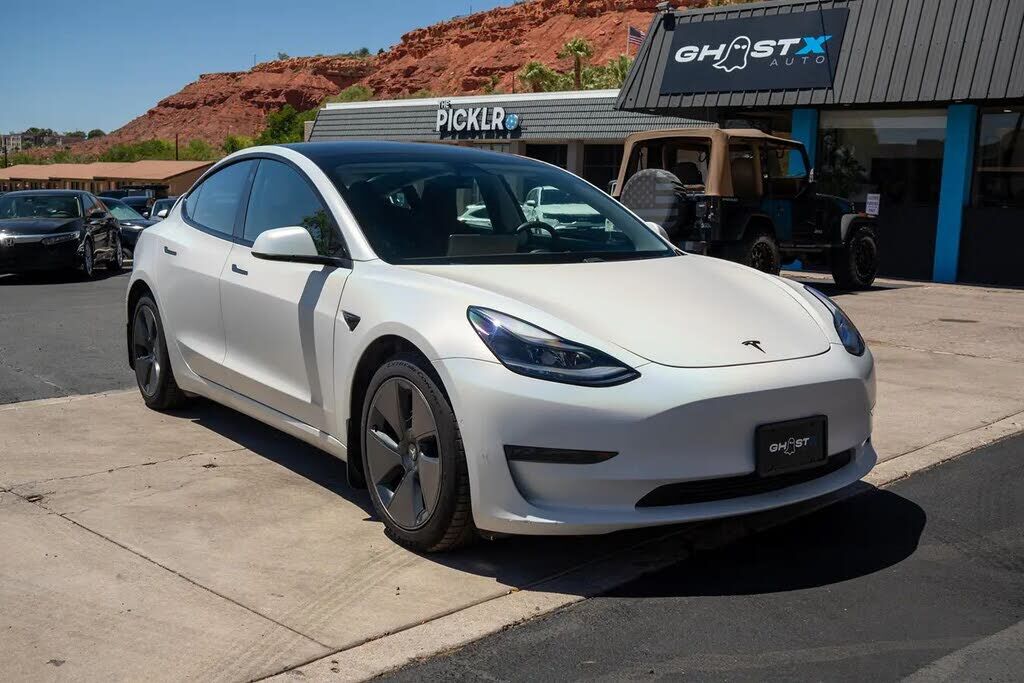 2021 TESLA Model 3