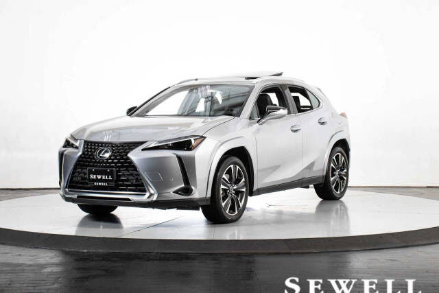 2024 LEXUS UX