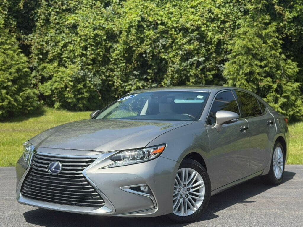 2016 LEXUS ES