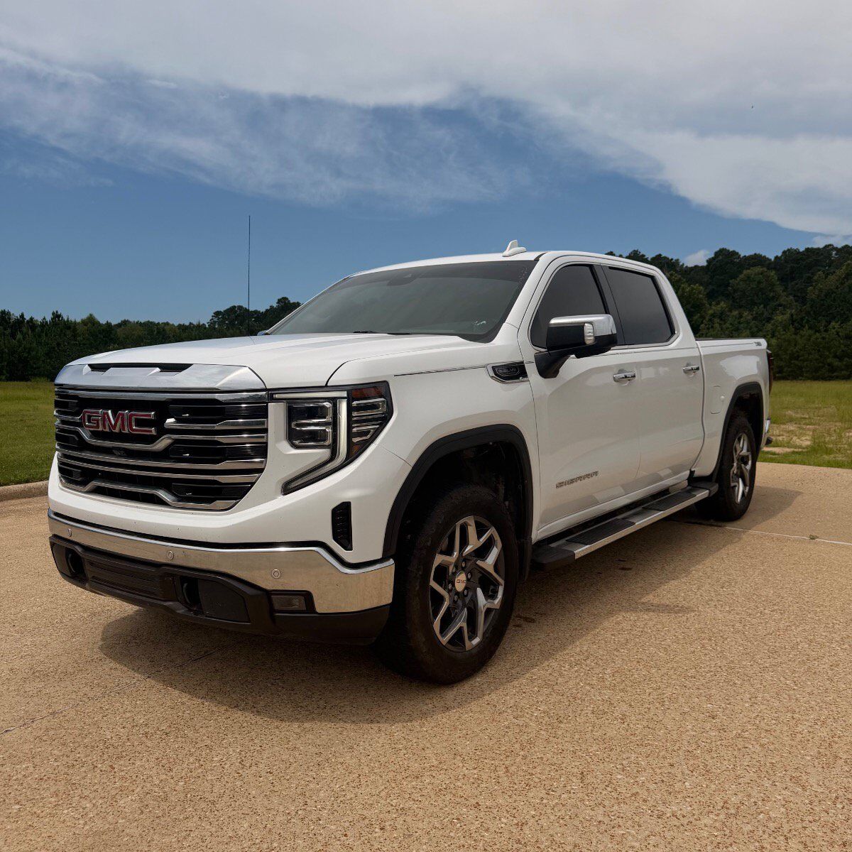 2024 GMC Sierra