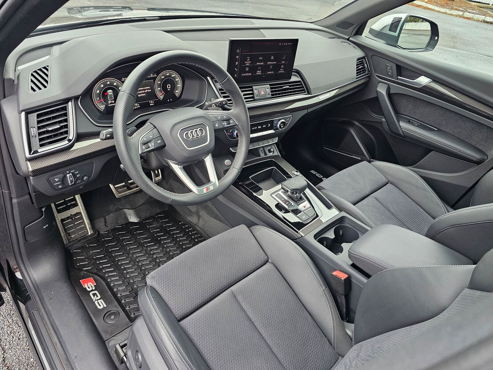 2025 Audi SQ5