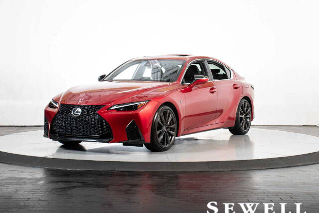 2024 LEXUS IS