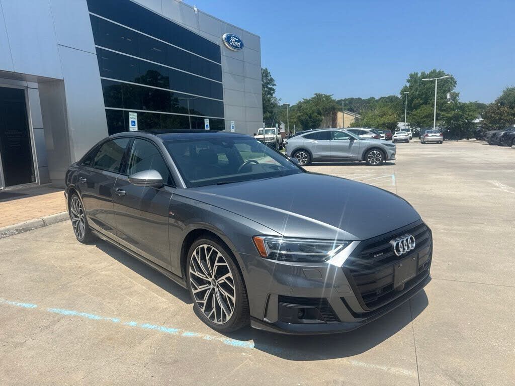 2021 Audi A8