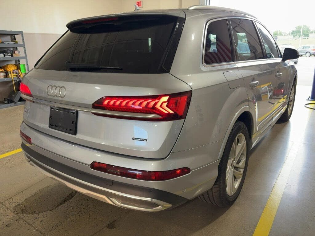 2022 Audi Q7