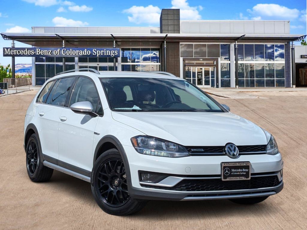 2019 VOLKSWAGEN Golf Alltrack