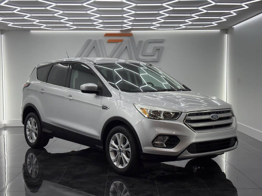 2017 FORD Escape