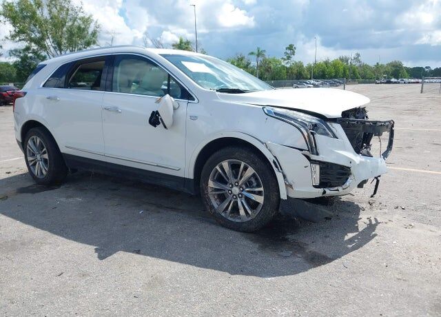 2024 CADILLAC XT5