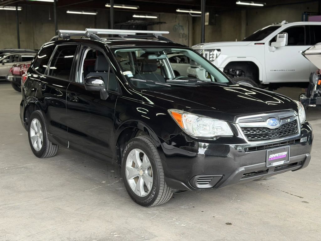 2016 SUBARU Forester