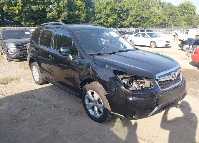 2015 SUBARU Forester