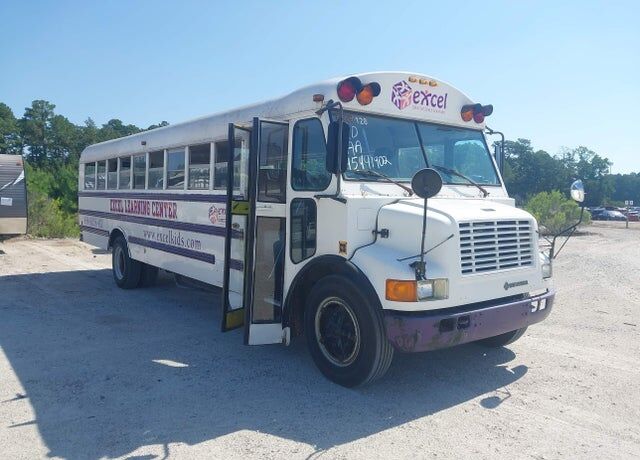 1993 INTERNATIONAL 3600 Vista