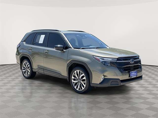 2025 SUBARU Forester