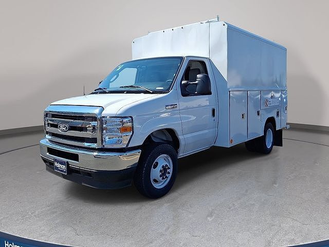 2027 FORD E-350