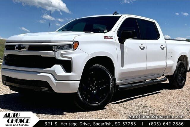2024 CHEVROLET Silverado