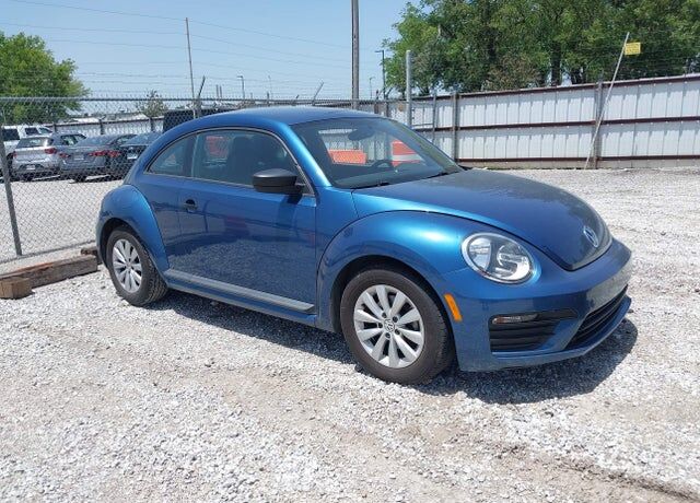 2017 VOLKSWAGEN Beetle