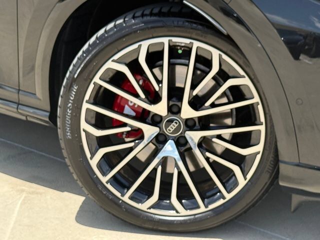 2025 Audi SQ5