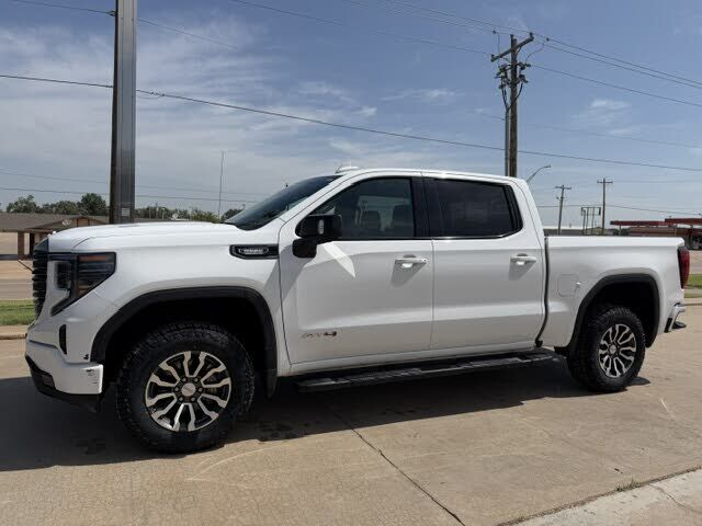 2023 GMC Sierra