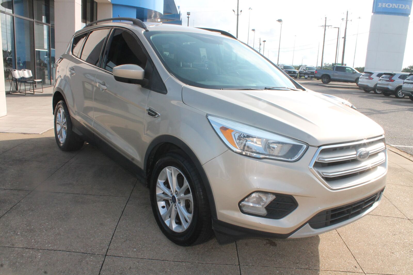 2018 FORD Escape