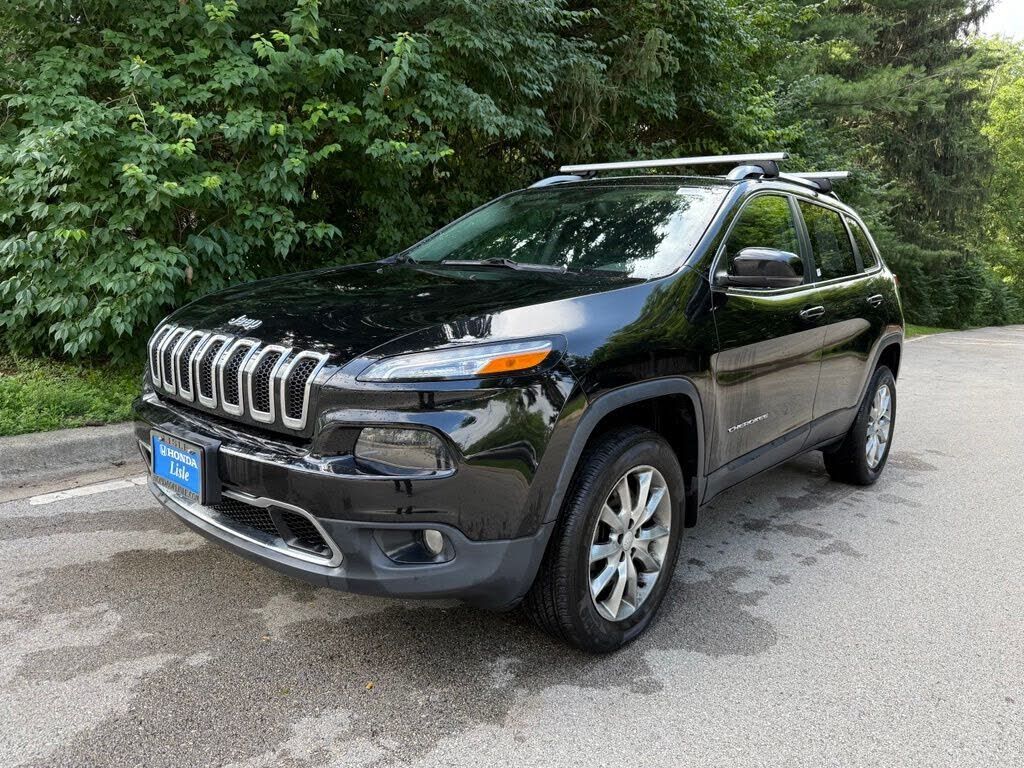 2017 JEEP Cherokee