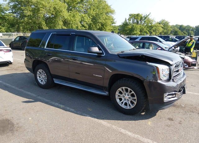 2015 GMC Yukon