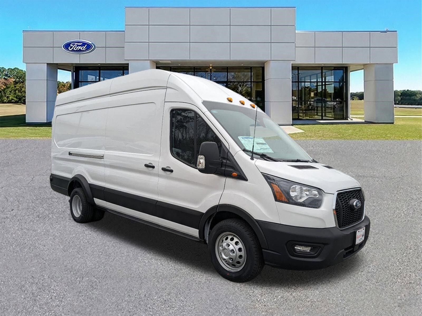 2024 FORD Transit