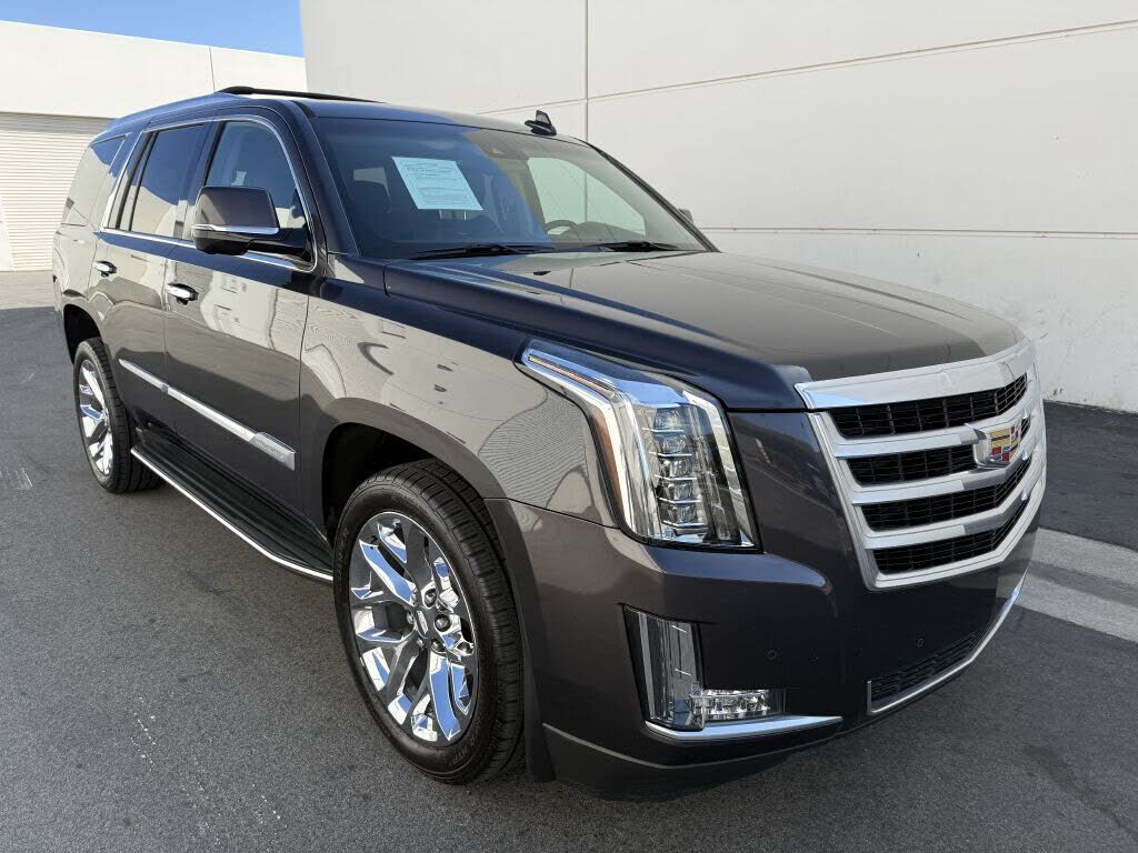 2016 CADILLAC Escalade