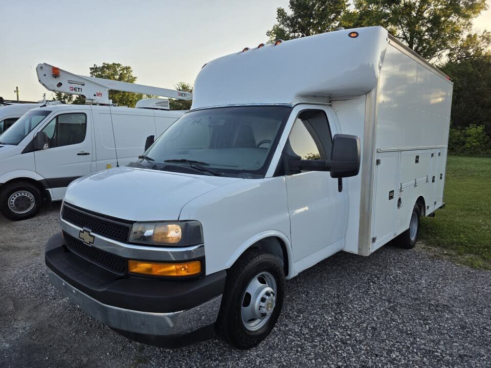 2018 CHEVROLET Express