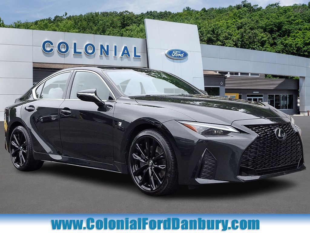 2023 LEXUS IS