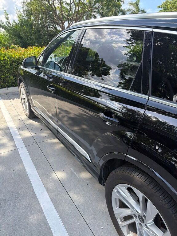 2021 Audi Q7