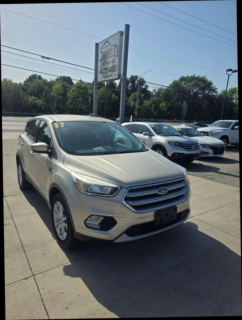 2017 FORD Escape