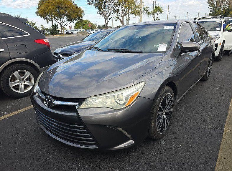 2016 TOYOTA Camry