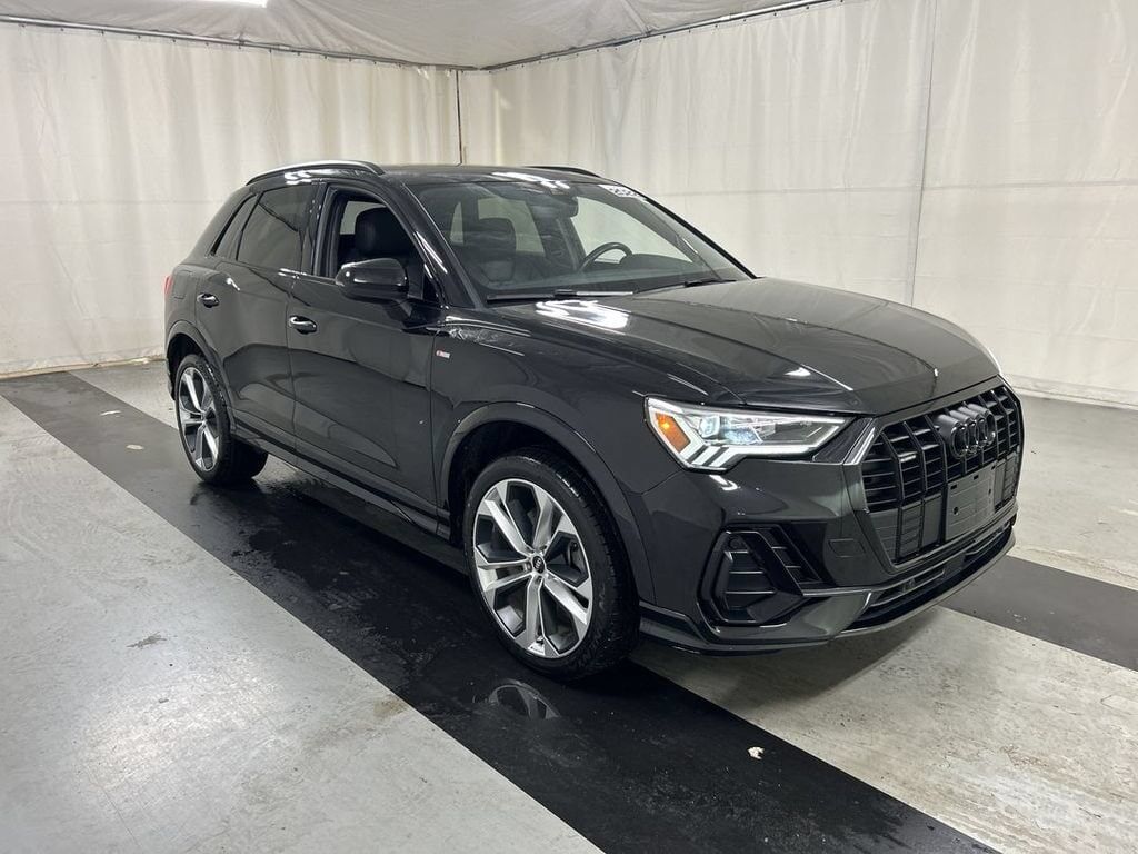 2022 AUDI Q3