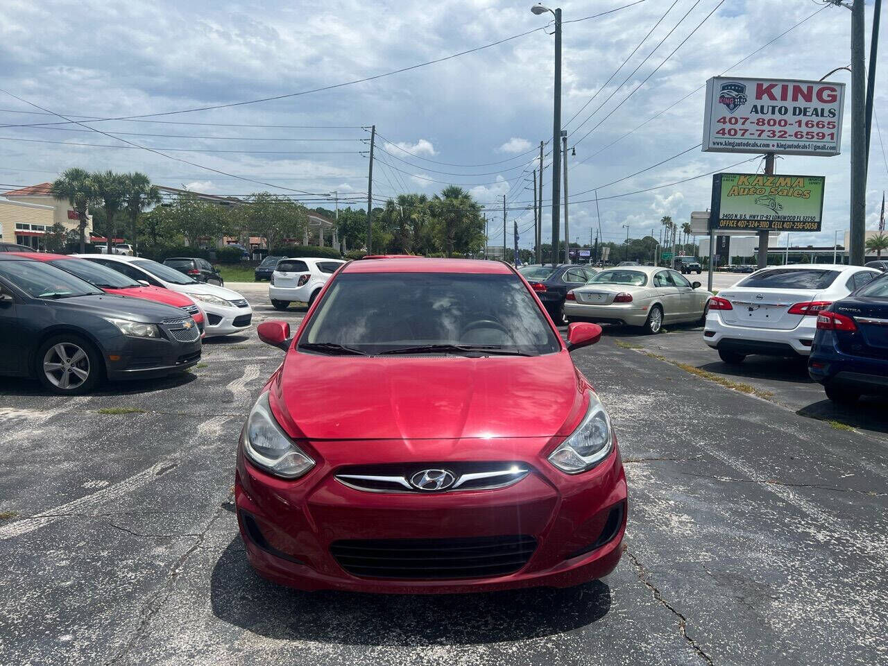 2013 HYUNDAI Accent