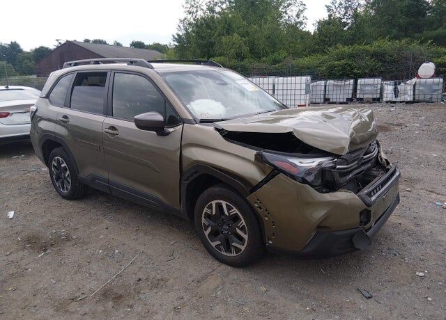 2025 SUBARU Forester