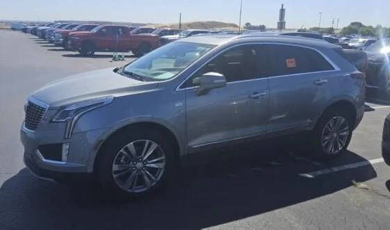 2025 CADILLAC XT5