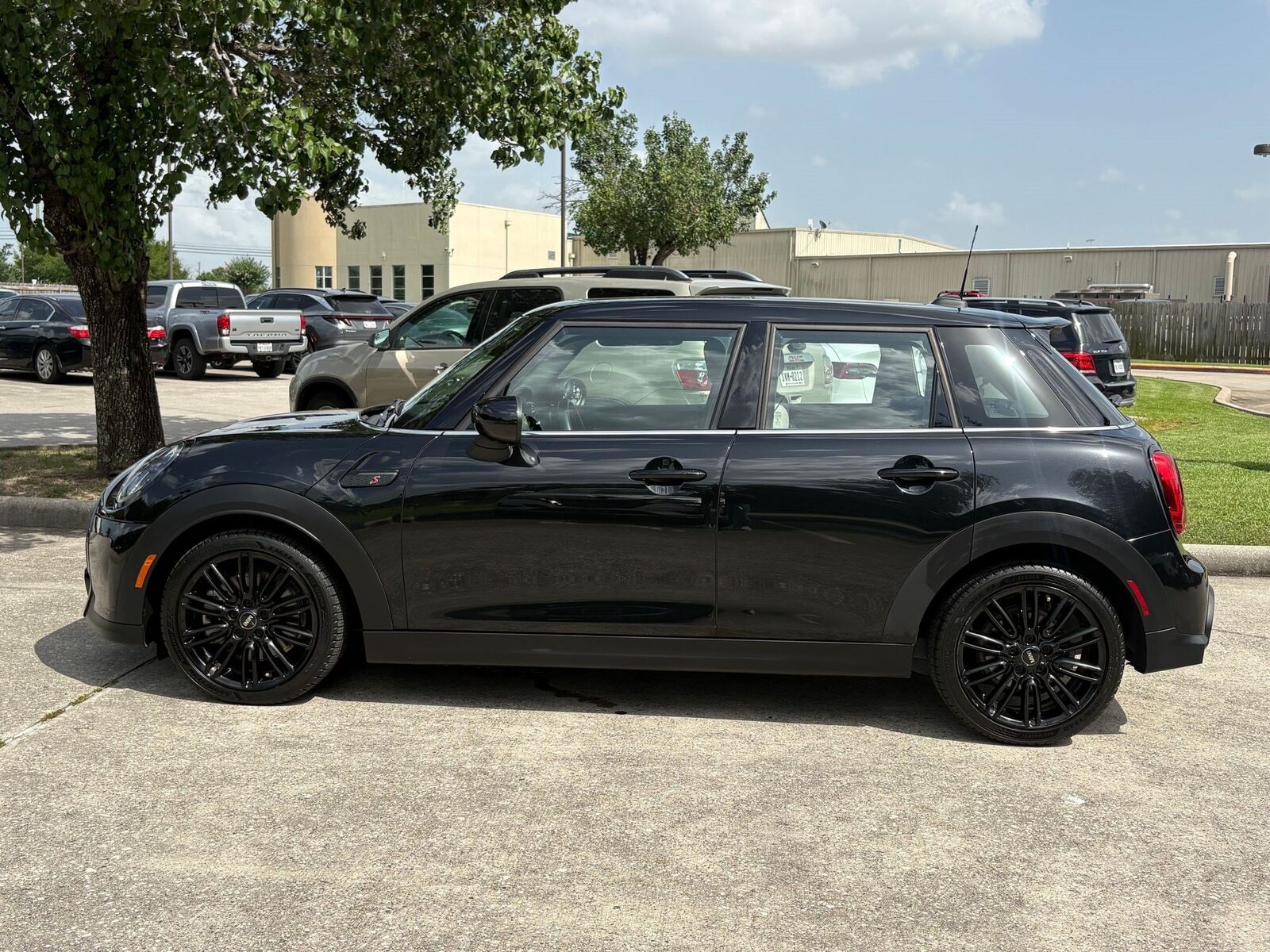 2023 MINI Hardtop