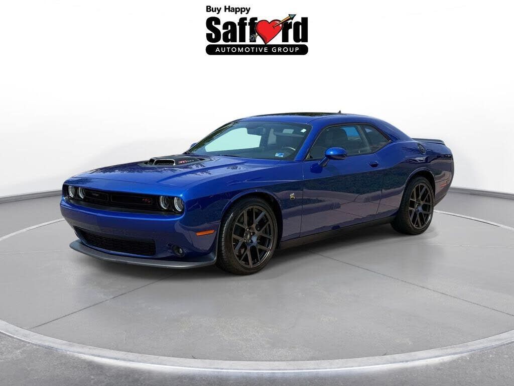 2019 DODGE Challenger