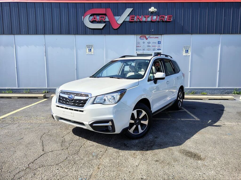 2017 SUBARU Forester