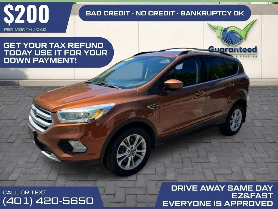 2017 FORD Escape