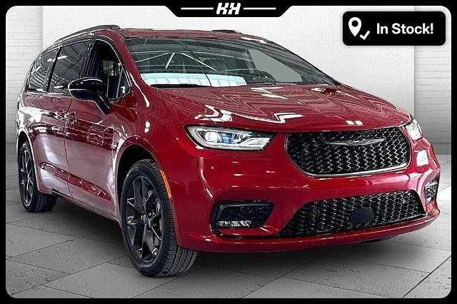 2026 CHRYSLER Pacifica