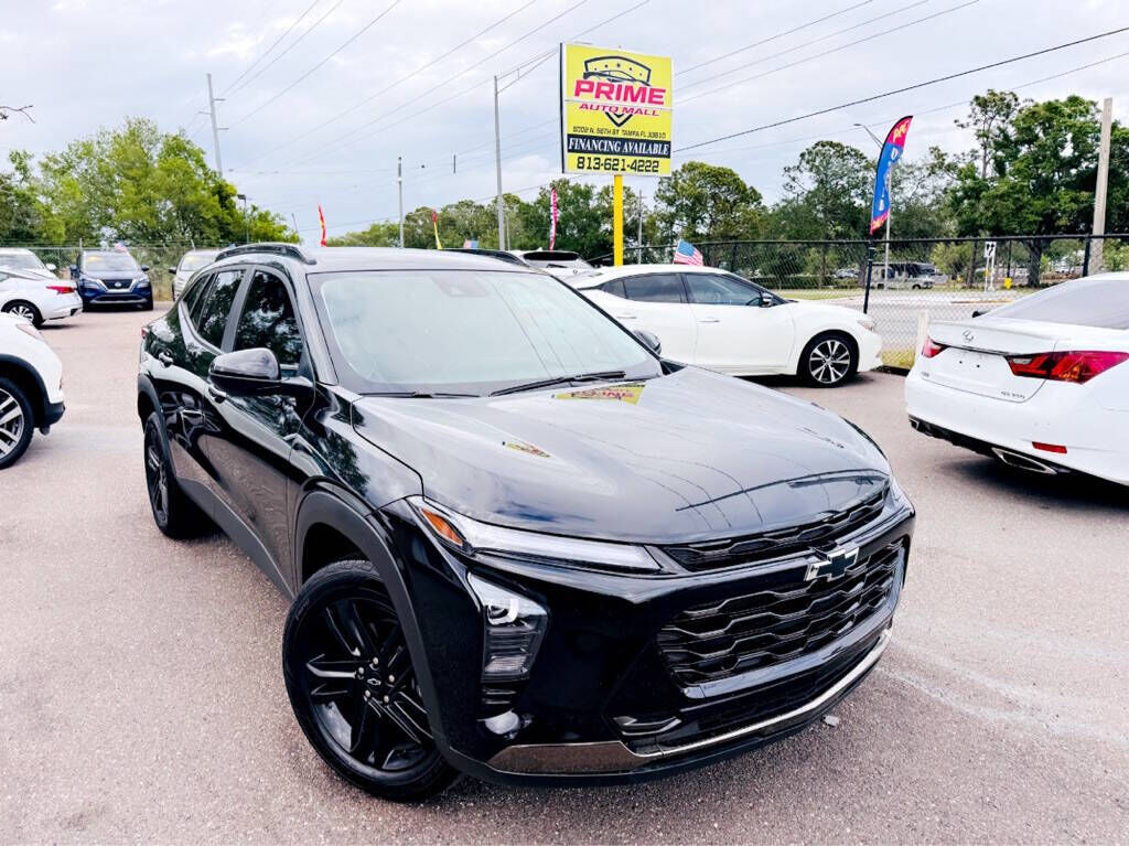 2025 CHEVROLET Trax