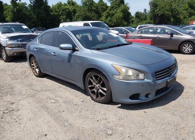 2011 NISSAN Maxima