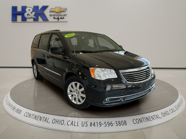 2015 CHRYSLER Town and Country