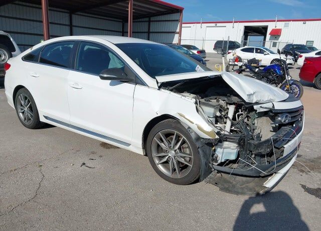 2017 HYUNDAI Sonata