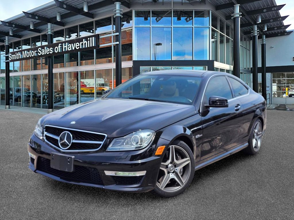 2015 MERCEDES-BENZ C-Class