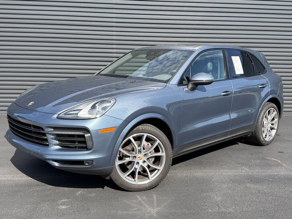 2019 PORSCHE Cayenne